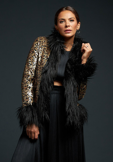 Fabulous-Furs Gold Digger 
