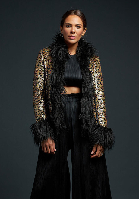 Fabulous-Furs Gold Digger 