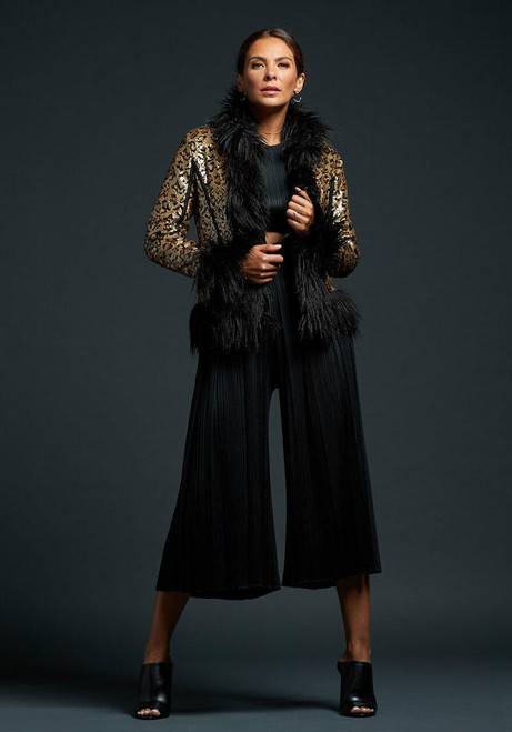 Fabulous-Furs Gold Digger 