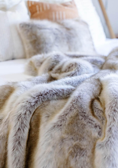 Fabulous-Furs Limited Edition Blonde Fox Faux Fur Throws