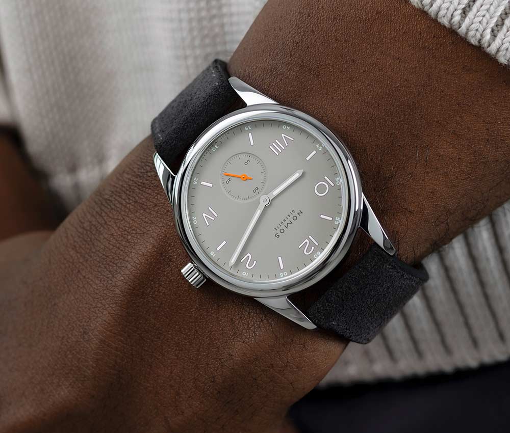 nomos club campus lifestyle grey