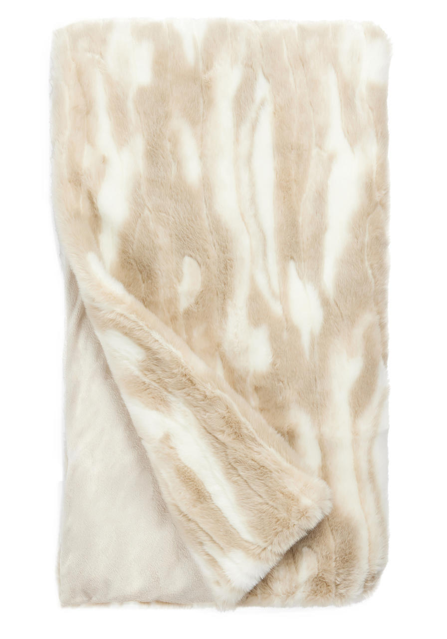 Signature Series Winter Rabbit Faux Fur Throws   Signature Series Winter Rabbit Faux Fur Throws